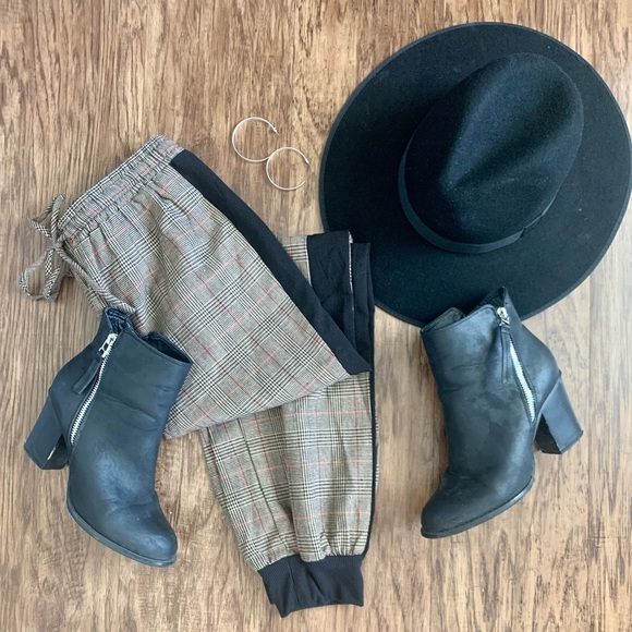 June and Hudson women’s joggers - Picture 3 of 9